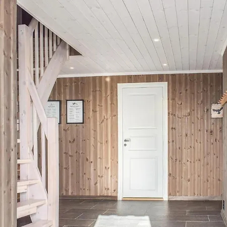 In With Sauna *