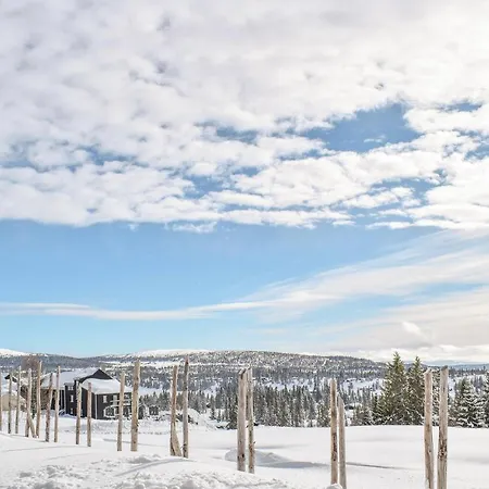 Dom wakacyjny In With Sauna Sjusjoen