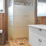 In With Sauna *